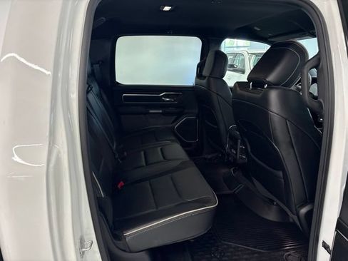 Used 2023 RAM 1500 Laramie AWD/4WD image 28