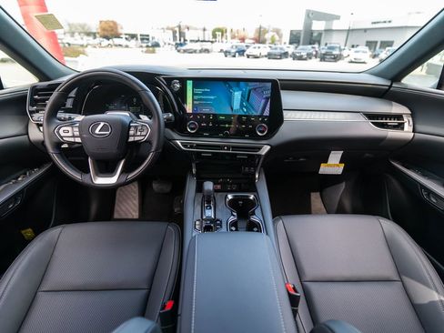 New 2026 Lexus RX 450h AWD image 13