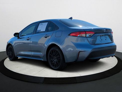 Used 2025 Toyota Corolla LE image 34