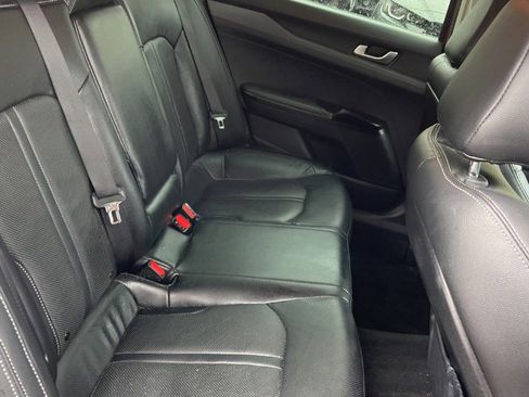 Used 2022 Kia K5 LXS FWD image 11