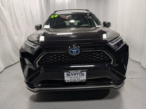 Used 2024 Toyota RAV4 SE w/ Weather & Moonroof Package AWD/4WD image 10