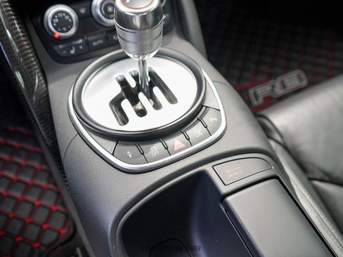 Used 2011 Audi R8 V10 AWD/4WD image 37