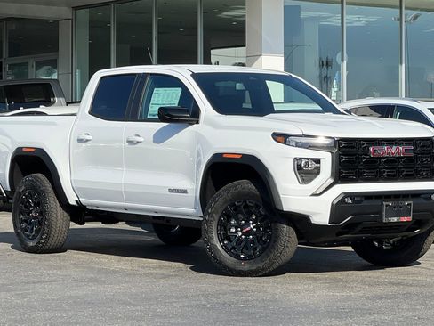 New 2026 GMC Canyon Elevation w/ Convenience Package image 2