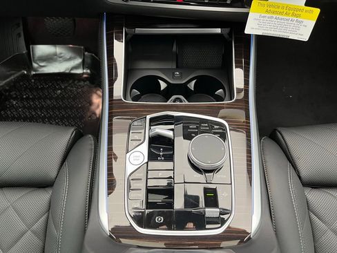 New 2026 BMW X5 xDrive50e image 12