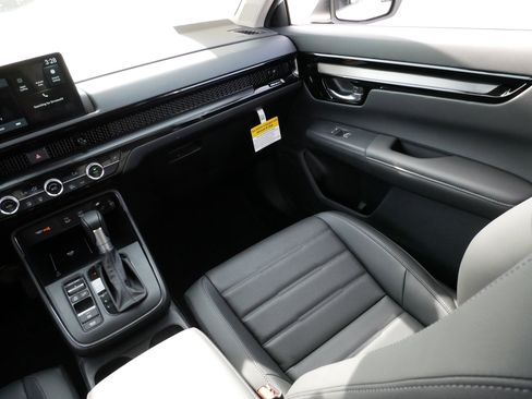 Certified 2026 Honda CR-V EX-L image 11