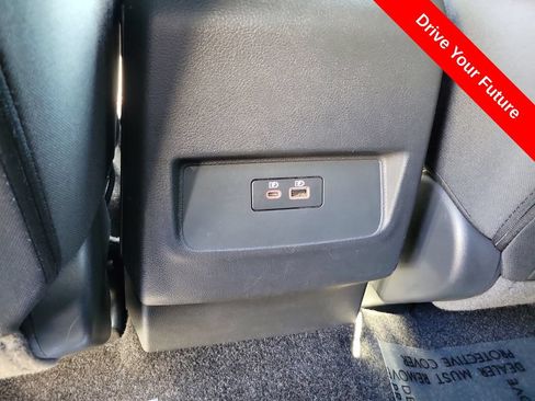 Used 2025 Nissan Frontier PRO-4X w/ Tow Package AWD/4WD image 24