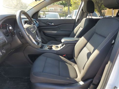 Certified 2022 GMC Acadia SLE w/ Driver Convenience Package image 26