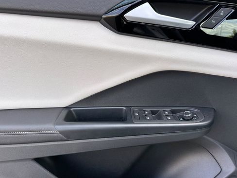 New 2026 Volkswagen Taos S AWD/4WD image 10