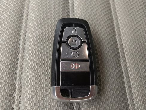 Used 2018 Ford Fusion S image 32