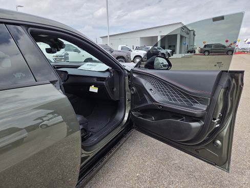 New 2026 Dodge Charger R/T AWD/4WD image 18