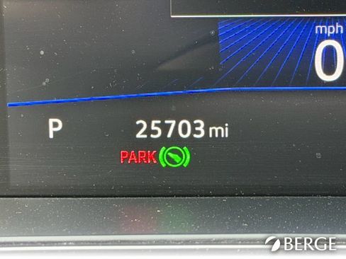 Used 2023 Volkswagen Taos SE w/ Panoramic Sunroof Package image 39