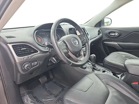 Used 2019 Jeep Cherokee Limited AWD/4WD image 14