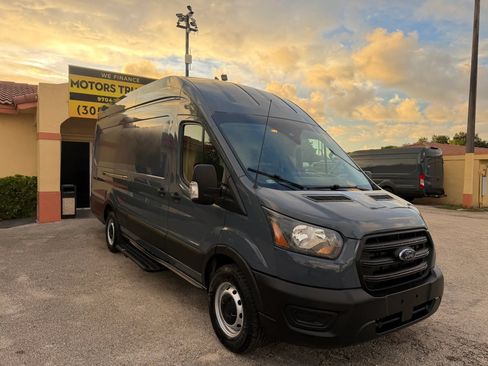 Used 2020 Ford Transit 250 148 High Roof Extended RWD image 8