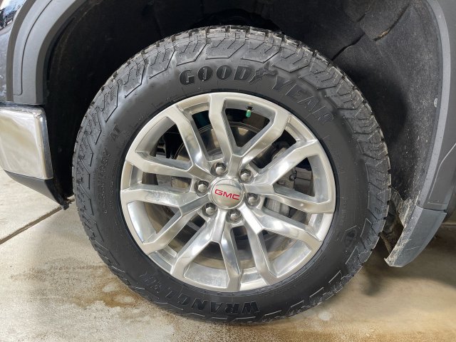 Used 2021 GMC Sierra 1500 SLT AWD/4WD image 11