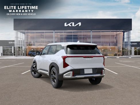 New 2027 Kia Seltos S FWD image 5