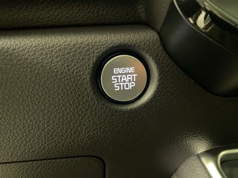 New 2026 Kia Carnival SX image 27