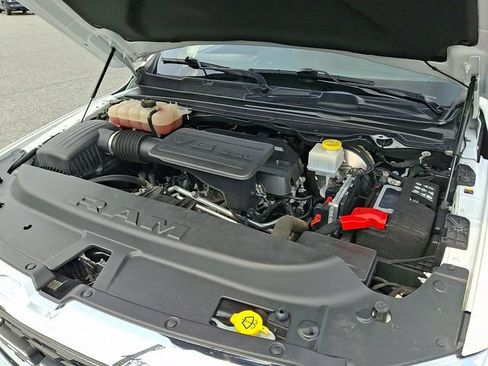 Used 2022 RAM 1500 Big Horn AWD/4WD image 29