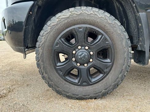 Used 2017 RAM 3500 Big Horn w/ Sport Appearance Group AWD/4WD image 25