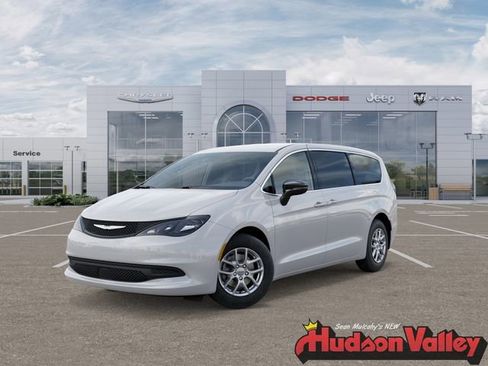 New 2026 Chrysler Voyager LX image 1