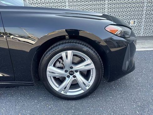 Used 2025 Audi A5 2.0T Premium Plus w/ Premium Plus AWD/4WD image 7