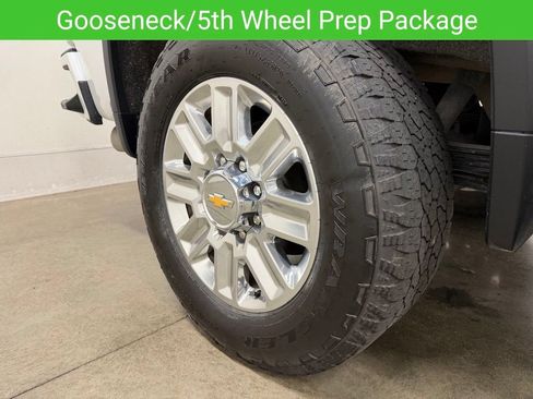 Certified 2025 Chevrolet Silverado 2500 High Country w/ High Country Premium Package AWD/4WD image 7