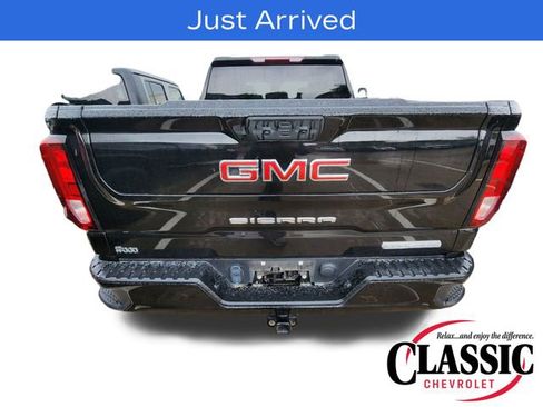 Used 2023 GMC Sierra 1500 Elevation RWD image 7