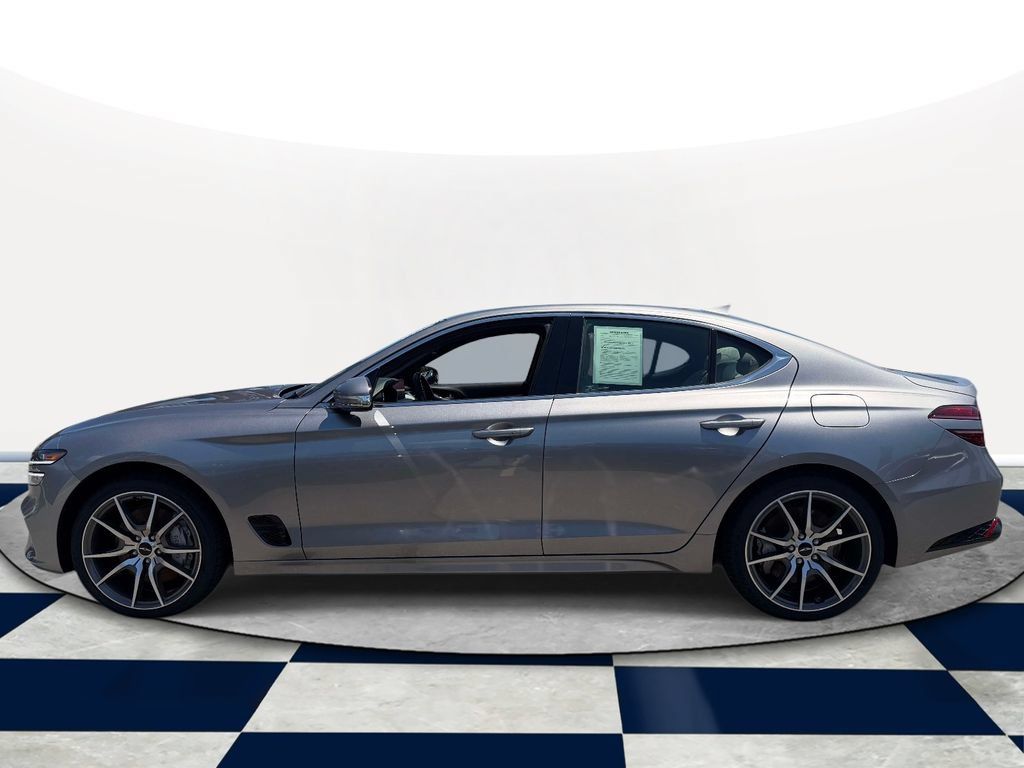 Certified 2025 Genesis G70 2.5T AWD/4WD image 3