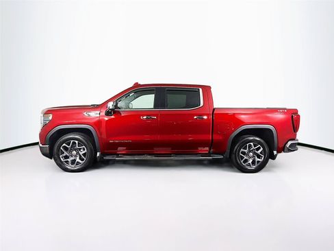 Used 2023 GMC Sierra 1500 SLT w/ SLT Premium Package AWD/4WD image 8