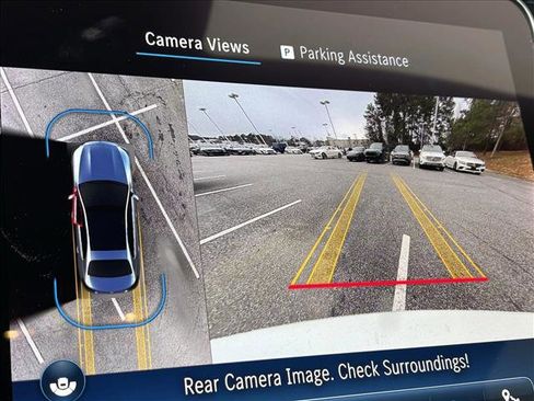 Used 2023 Mercedes-Benz C 43 AMG 4MATIC Sedan image 9