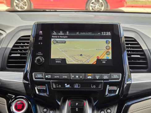 Certified 2024 Honda Odyssey Elite image 16