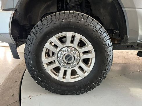 Used 2019 Ford F350 XLT w/ XLT Value Package image 13