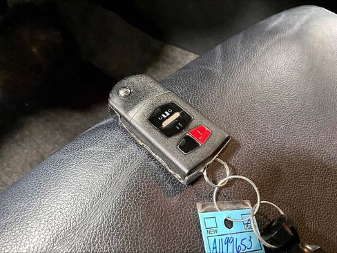 Used 2010 MAZDA MAZDA3 s Grand Touring image 14