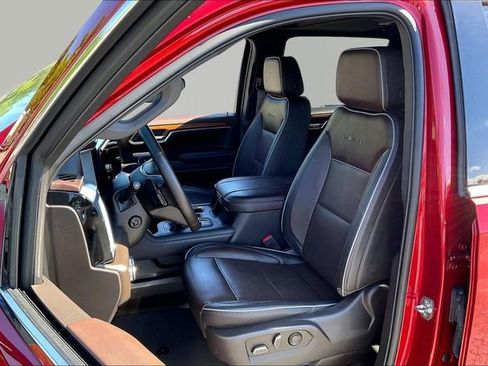 Used 2023 GMC Sierra 1500 Denali AWD/4WD image 15