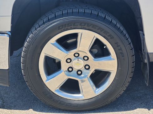 Used 2015 Chevrolet Silverado 1500 LT w/ Texas Edition, 1LT Trim RWD image 10