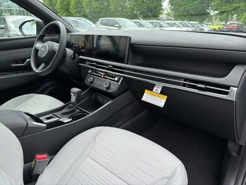 New 2026 Hyundai Santa Cruz SE FWD image 30