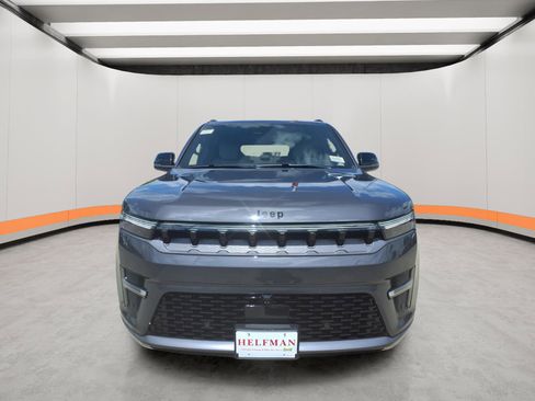 New 2026 Jeep Grand Wagoneer L Limited AWD/4WD image 2