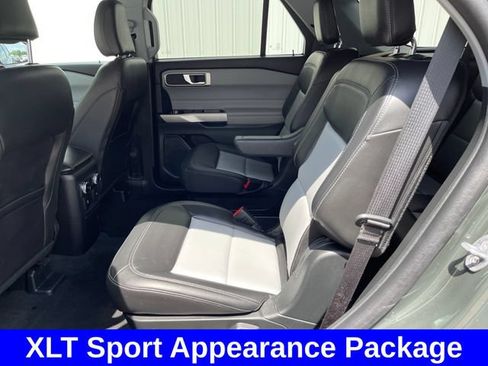 Used 2024 Ford Explorer XLT w/ Equipment Group 202A AWD/4WD image 17