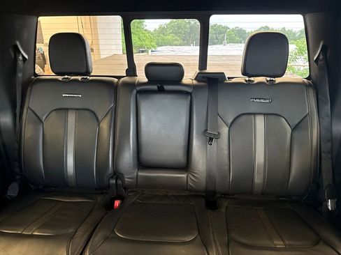 Used 2019 Ford F150 Platinum AWD/4WD image 24