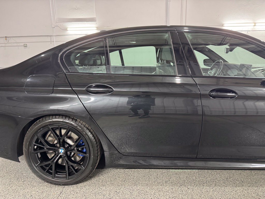 Used 2023 BMW M550i xDrive AWD/4WD image 10