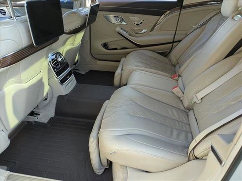 Used 2020 Mercedes-Benz Maybach S 560 4MATIC image 13