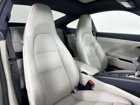 Certified 2017 Porsche 911 Carrera S RWD image 23