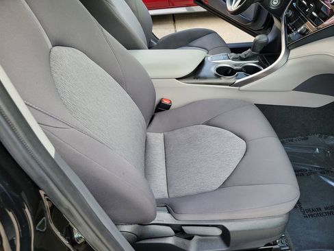 Used 2024 Toyota Camry LE image 14