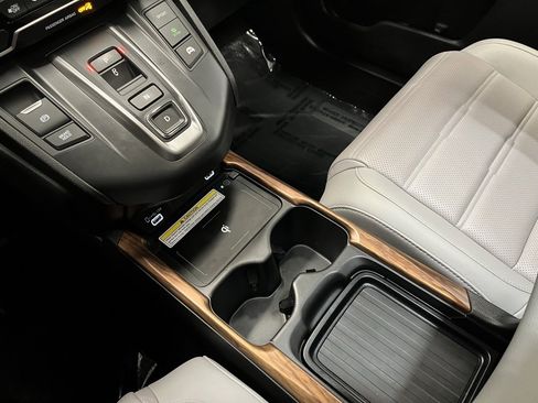 Used 2021 Honda CR-V Touring image 7