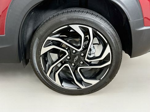 Used 2024 Chevrolet TrailBlazer RS FWD image 11
