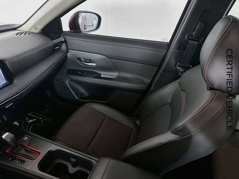 Certified 2025 Nissan Kicks SR FWD image 22