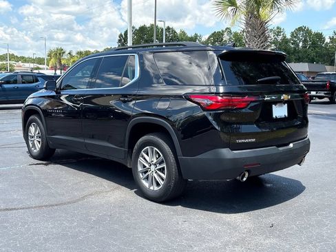Used 2022 Chevrolet Traverse LT FWD image 26