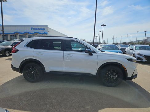 Certified 2025 Honda CR-V Sport image 4