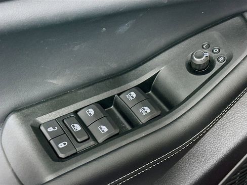 New 2025 Jeep Grand Cherokee Limited AWD/4WD image 6