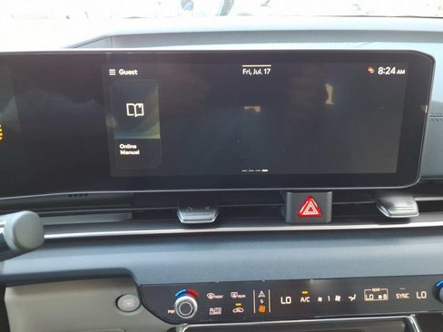 New 2026 Kia Carnival EX FWD image 20