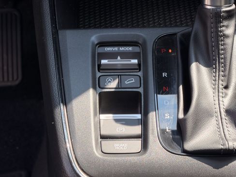 Certified 2024 Honda CR-V EX image 26